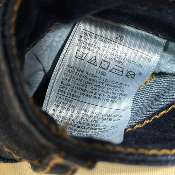 NWT Old Navy Mid Rise Skinny Jeans - Picture 5 of 8